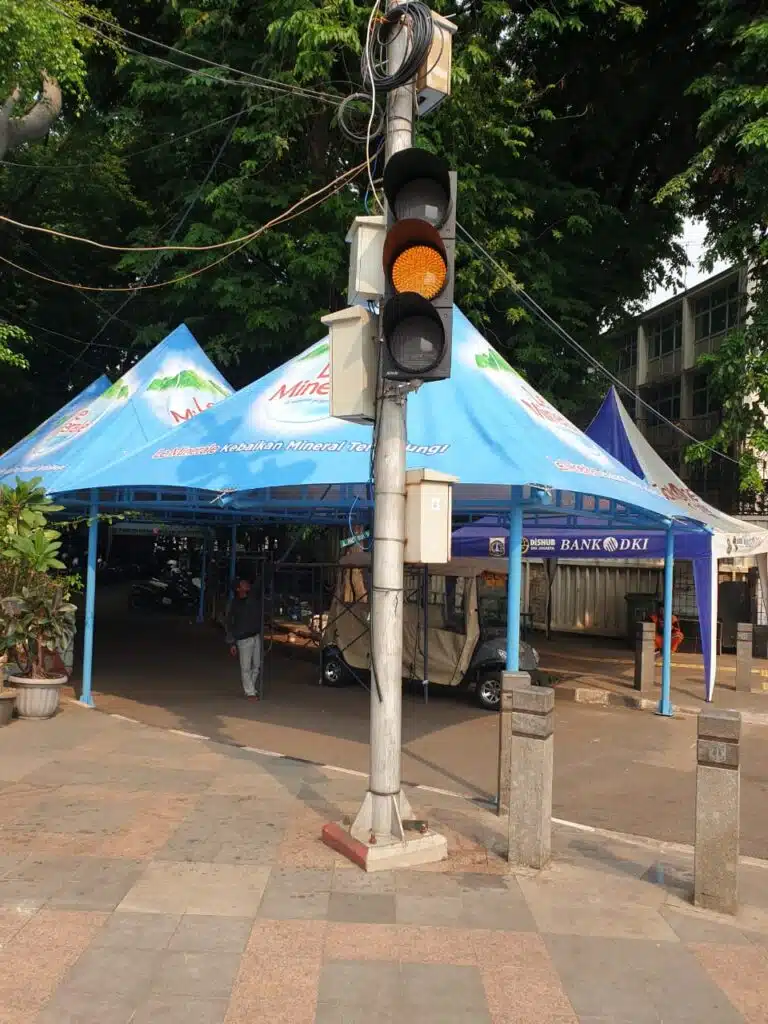 Pilihan Canopy Kain, Awning Gulung, dan Tenda Membrane Terbaik di Jakarta 2